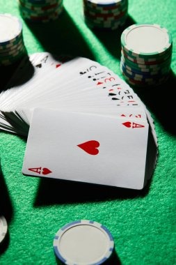 Player aiming in Tembak Ikan game